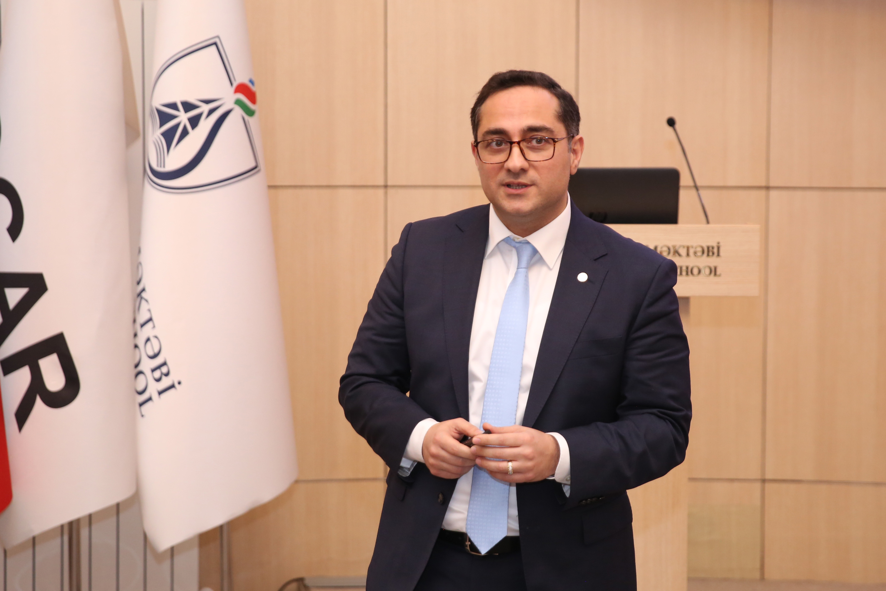 AccessBank rəhbərliyi Gənclər Gününü Bakı Ali Neft Məktəbinin tələbələri ilə birlikdə qeyd etdi